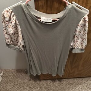 Green & floral Blouse